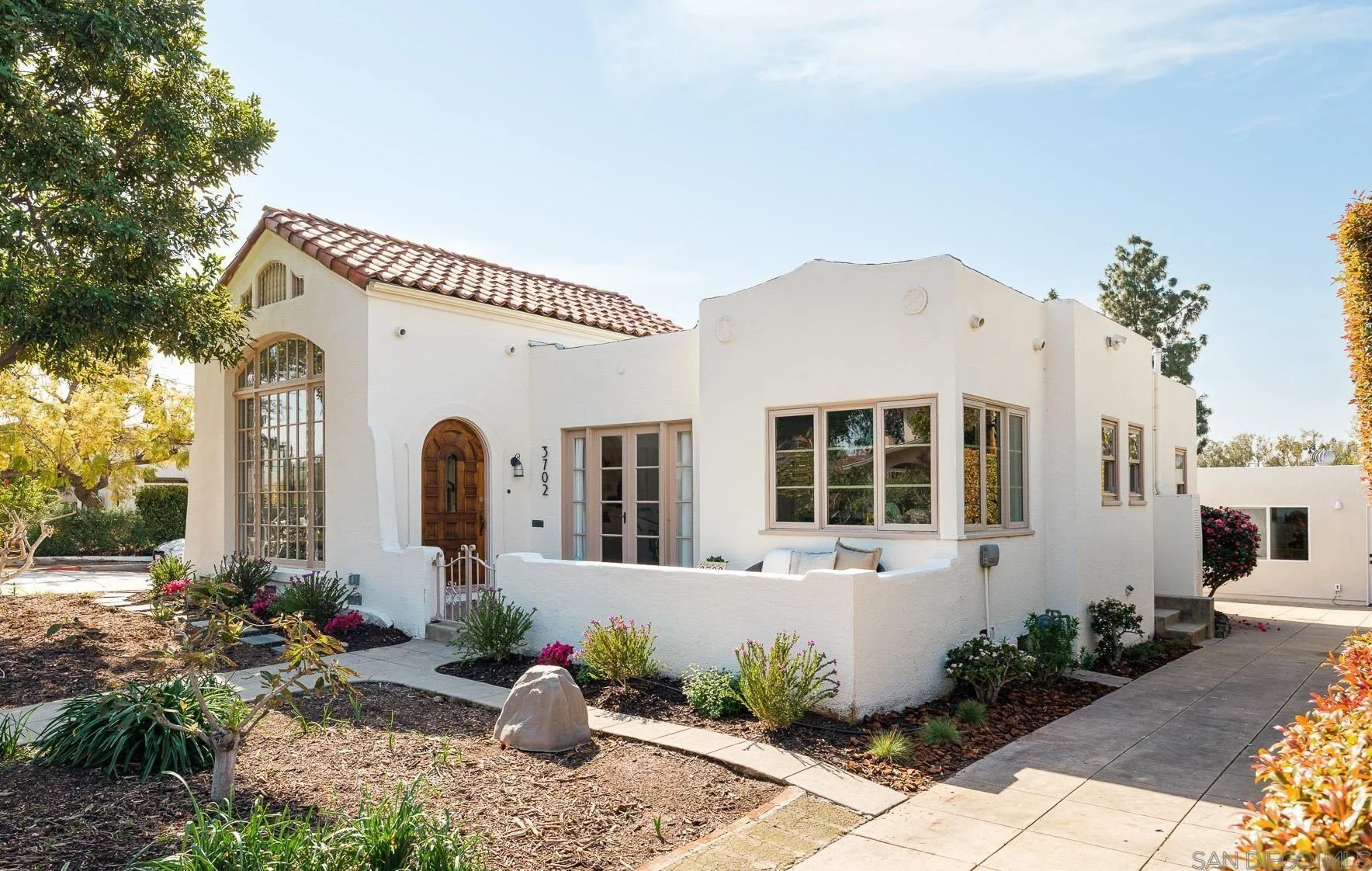 A Spanish Home &amp; ADU in San Diego - $1,895,000