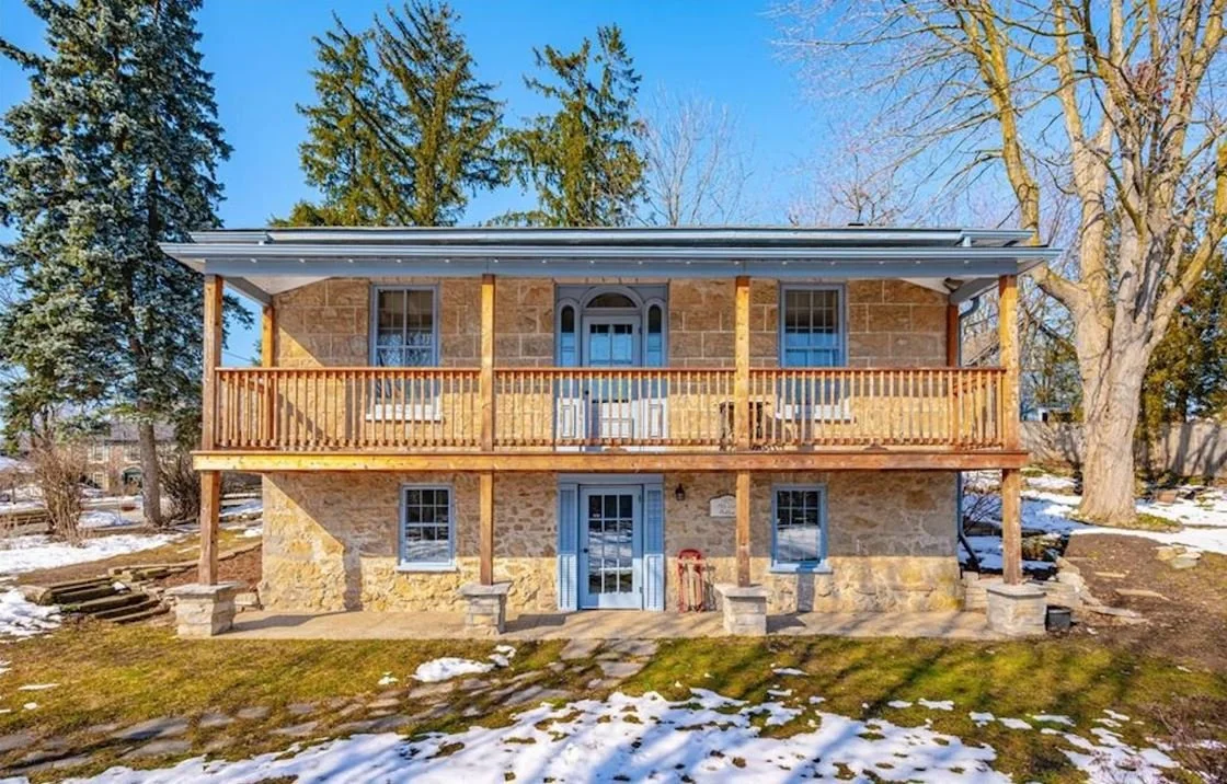 A Late 1800's Home in Centre Wellington, ON - C$900,000