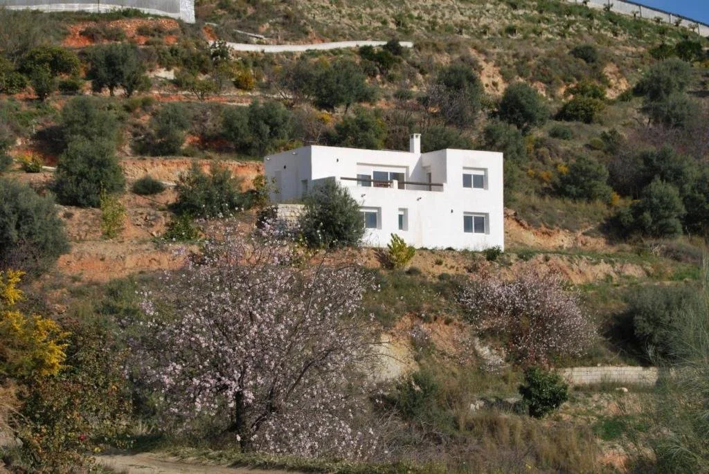 Mountain Views in Spain - €125,000