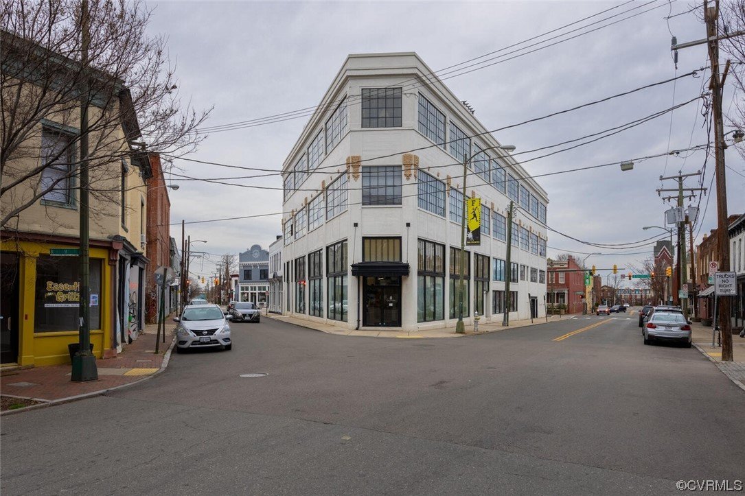 A Loft in a Former Chevy Dealership - $267,500