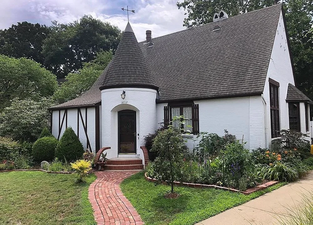 A Tudor in Wichita, KS - $350,000