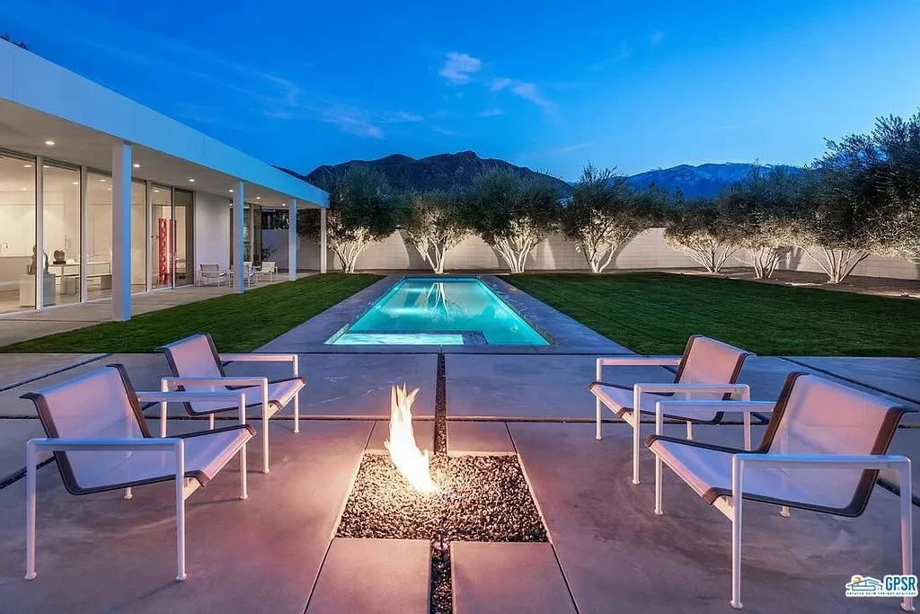 A Jim Jennings Design in Palm Springs - $3,499,000
