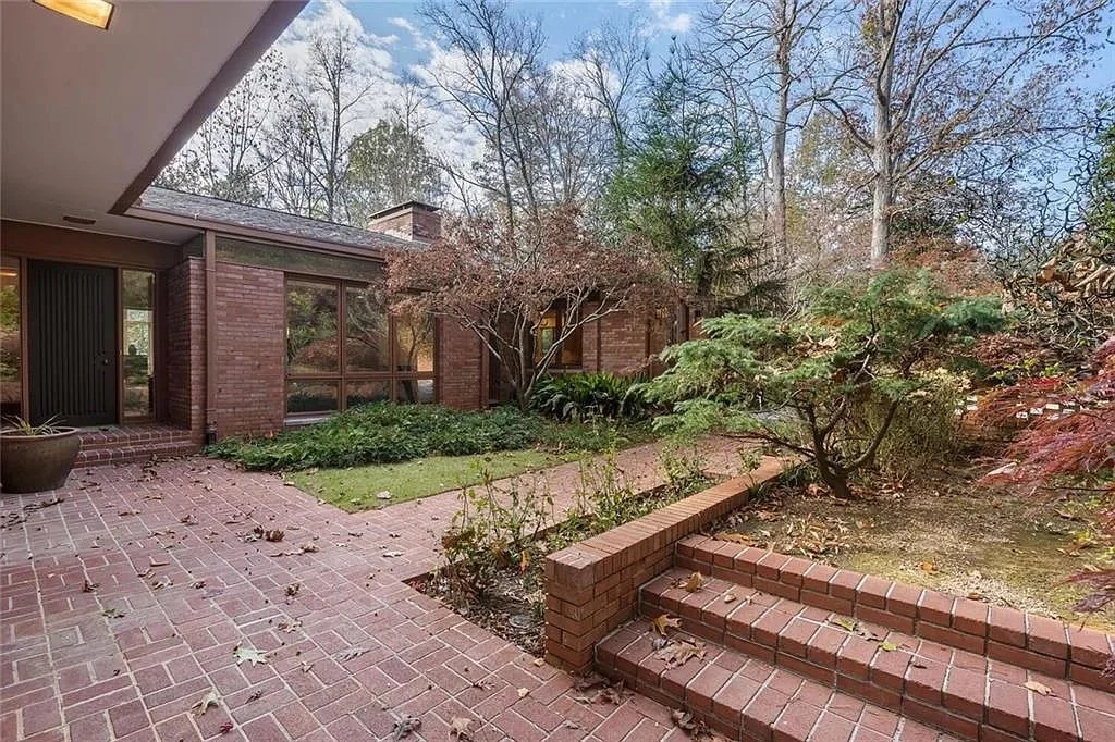 A 1959 Bill Finch Design in ATL - $2,775,000