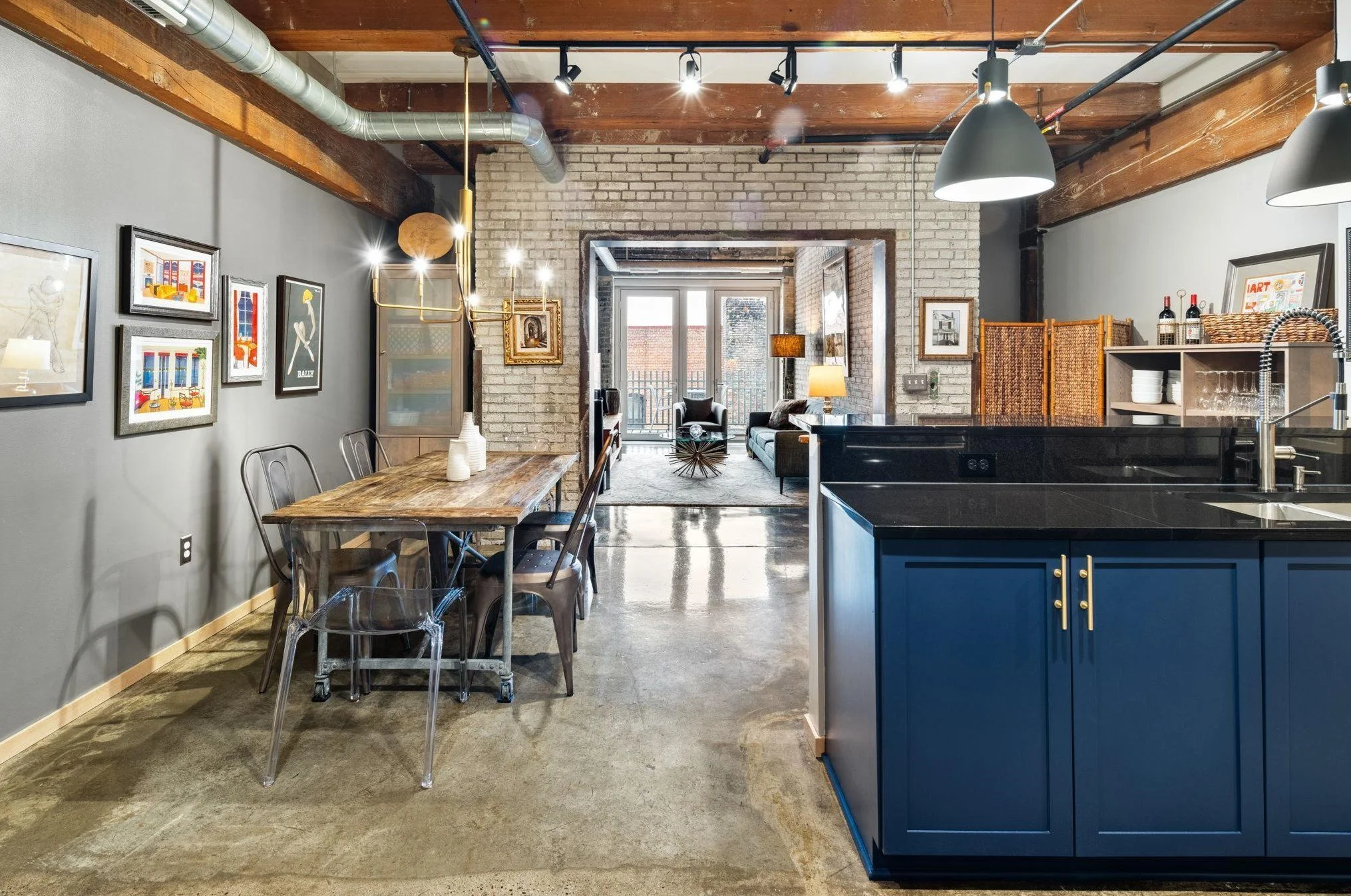 A Condo in Saint Paul, MN - $270,000