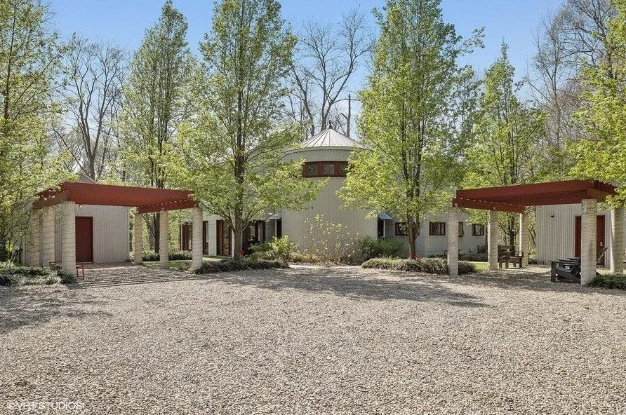 A Stanley Tigerman Design in Union Pier, MI - $1.2Mil