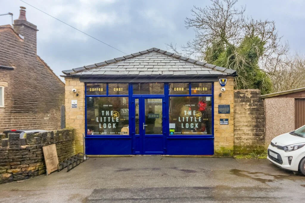 A Cafe in England - £175,000