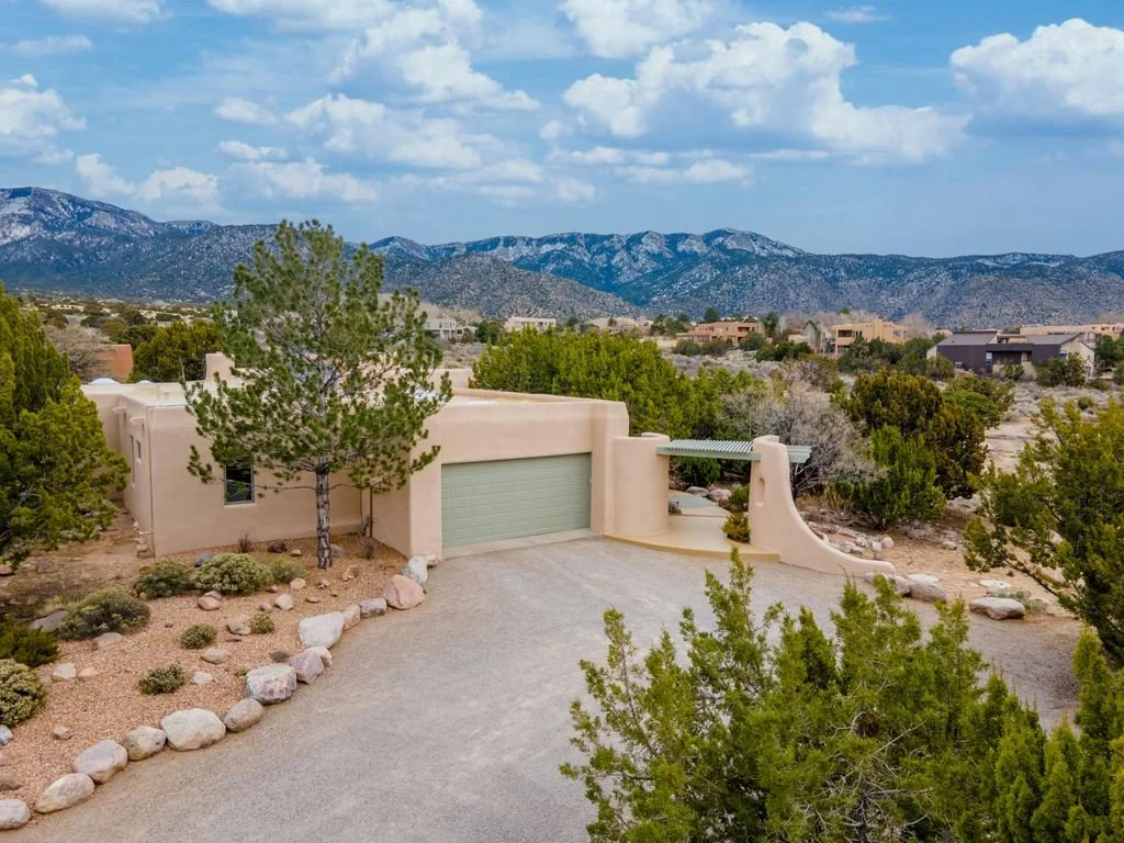 Over an Acre in Albuquerque - $750,000