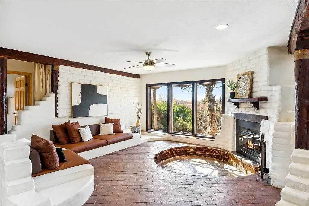 Mountain Views in Corrales, NM - $750,000