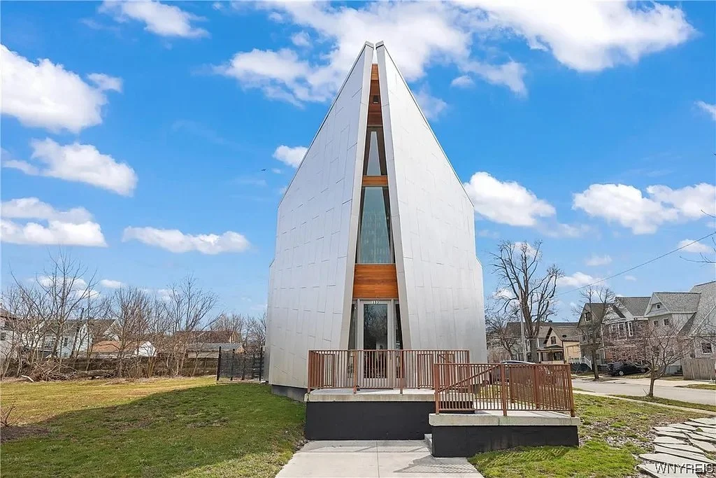 A Ben Perrone Design in Buffalo - $760,000