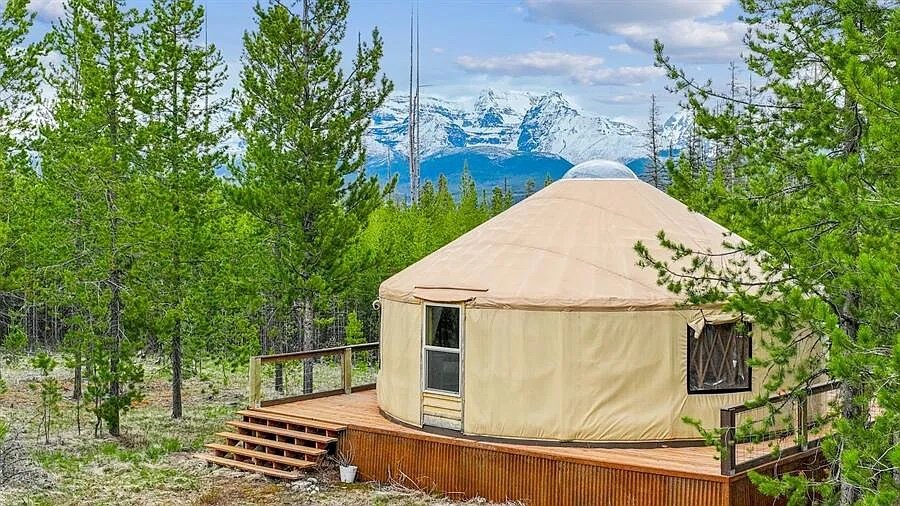 15 Acres in Polebridge, MT - $569,000