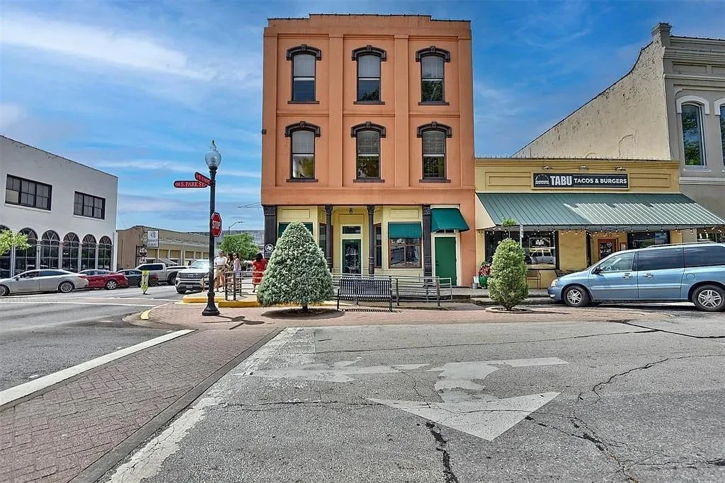 The 1870’s Giddings &amp; Giddings Bank Building - $780,000