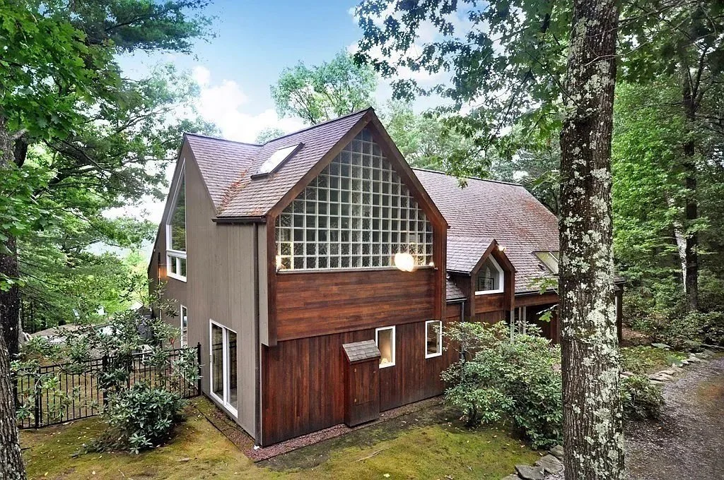 Over 4 Acres in Littleton, MA - $899,000