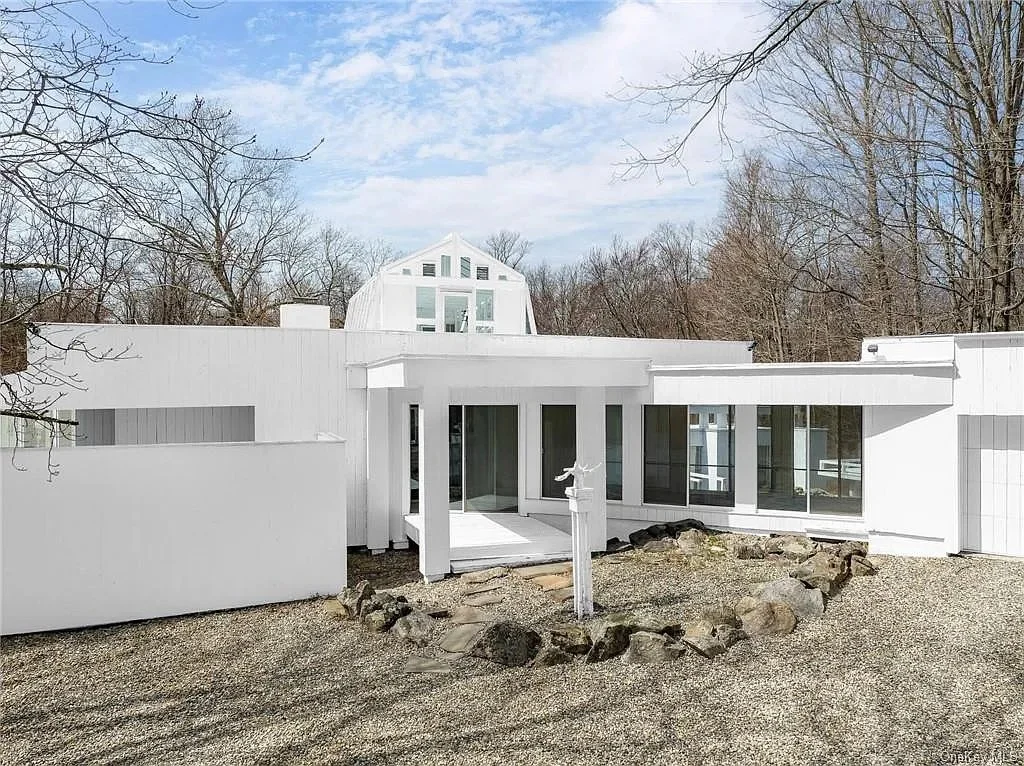 Over 2 Acres in Bedford, NY - $2.9Mil