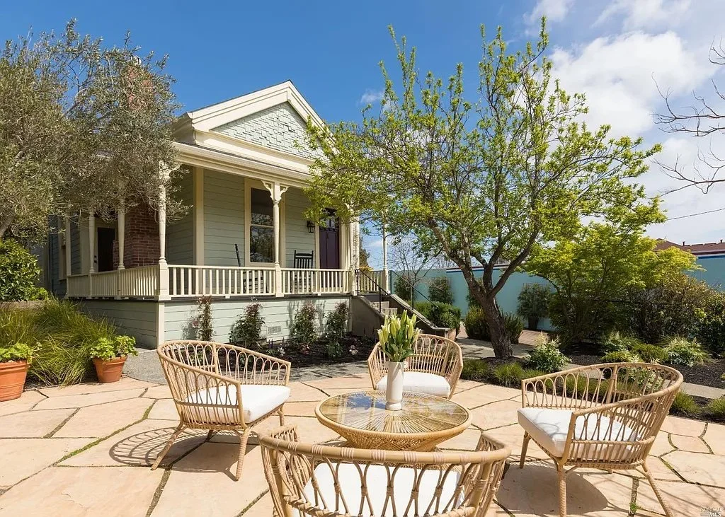 An 1890 Victorian in Larkspur, CA - $2,895,000