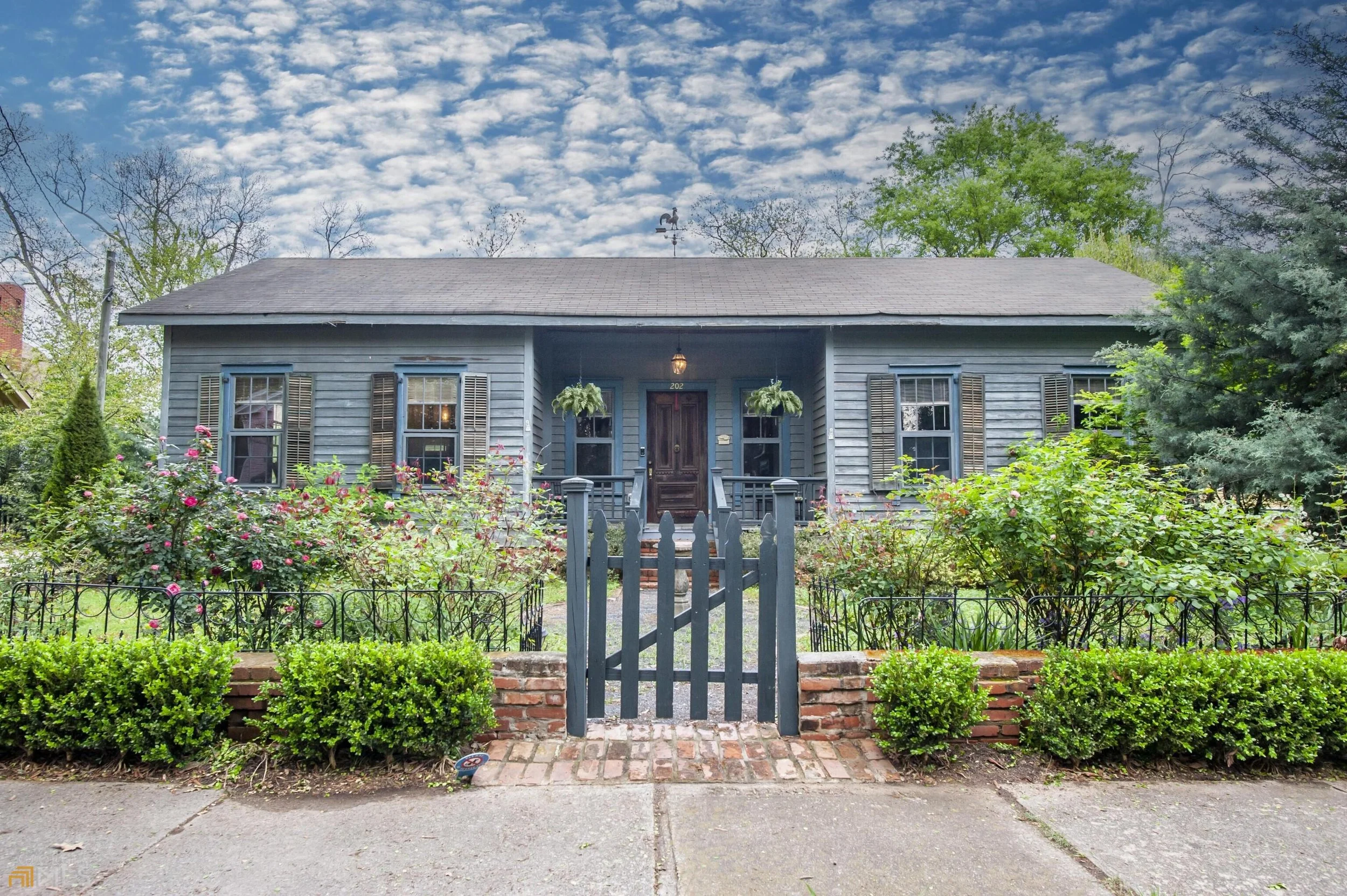 An 1840's Greek Revival &amp; 1940's Cottage - $360,000