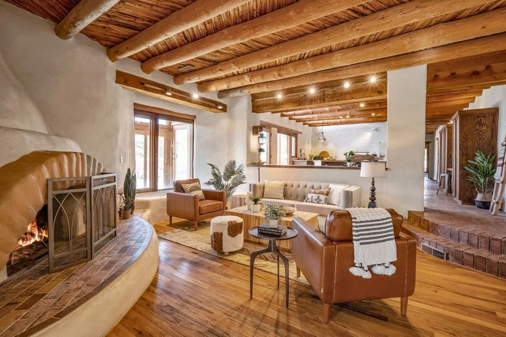 An Adobe on 2 Acres in White Rock, NM - $835,000