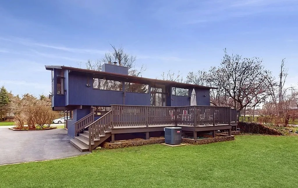 A Passive Solar Design in Lombard, IL - $495,000