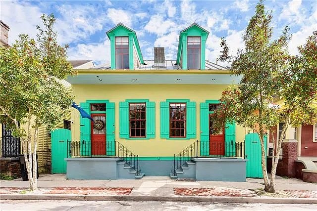 Historic 1847 Macarty Cottage - $1,059,000