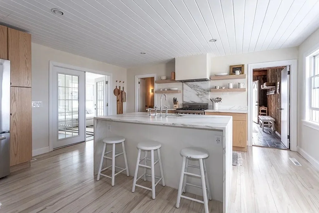 20 Acres in Blandford, MA - $1,175,000