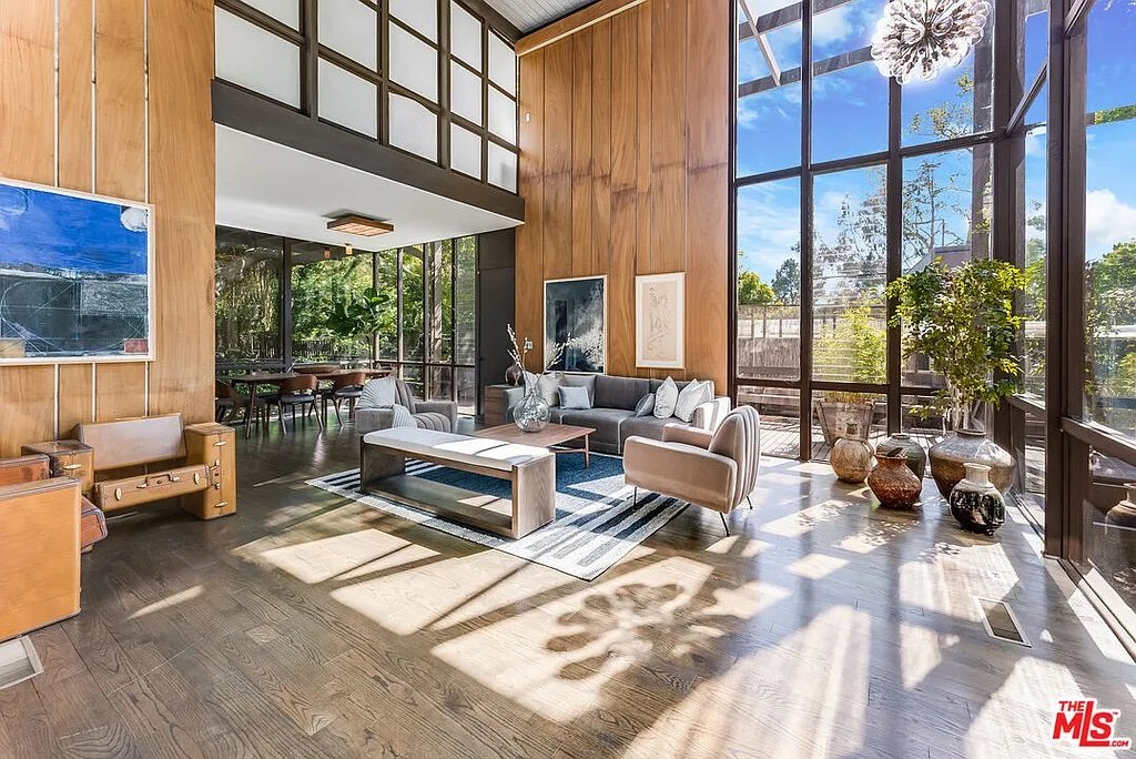 A Gorgeous Home in Santa Monica - $7,495,000