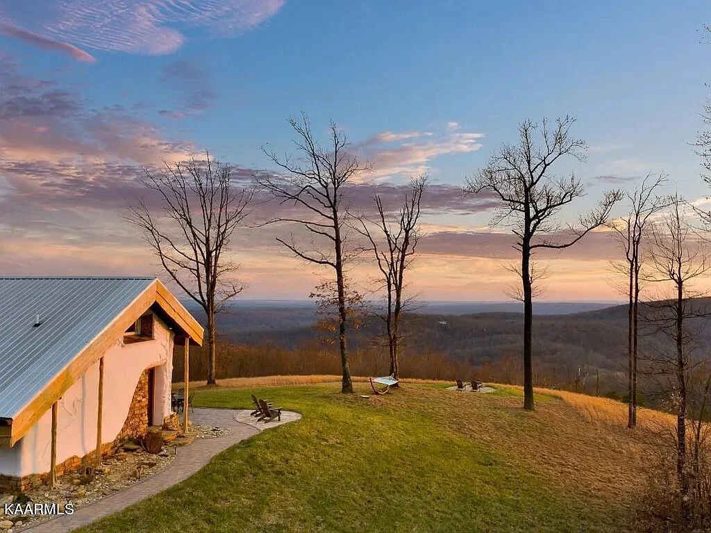 31 Acres in Spring City, TN - $699,000