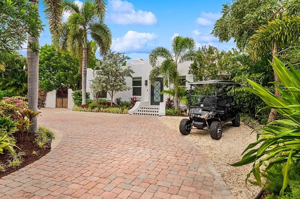 Tropical Vibes in Delray Beach, FL - $3,498,880
