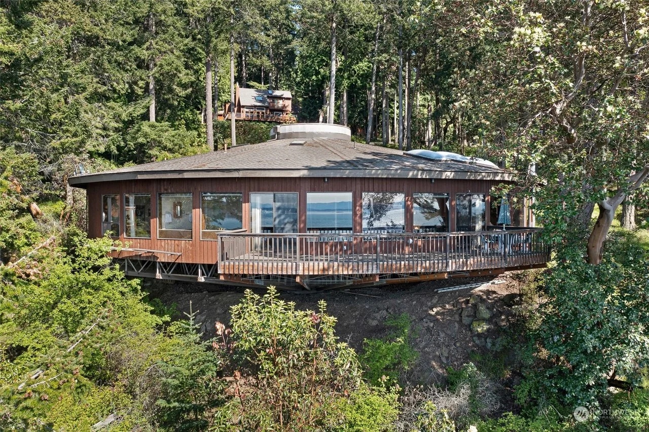 A Lory Ice Design on San Juan Island, WA - $2,250,000