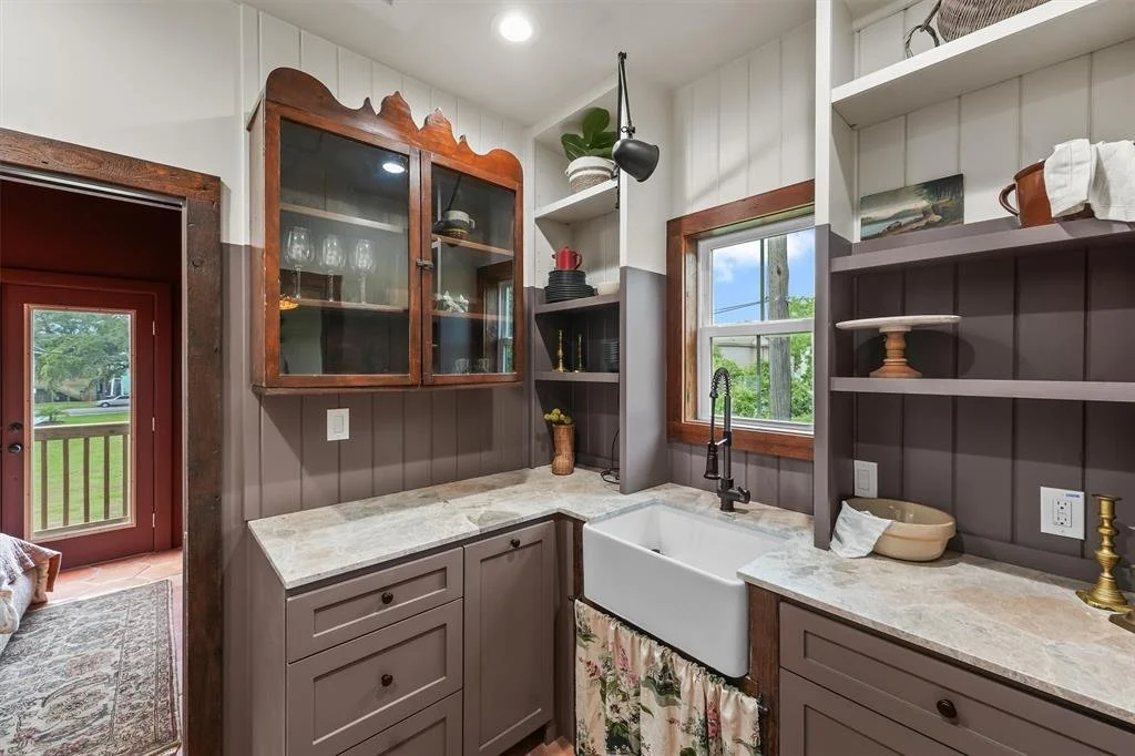 A Colorful New Build in Galveston - $389,900