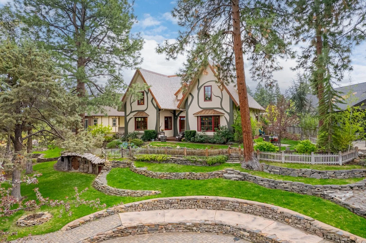 The Shire.. I Mean.. Bend, OR - $1,250,000