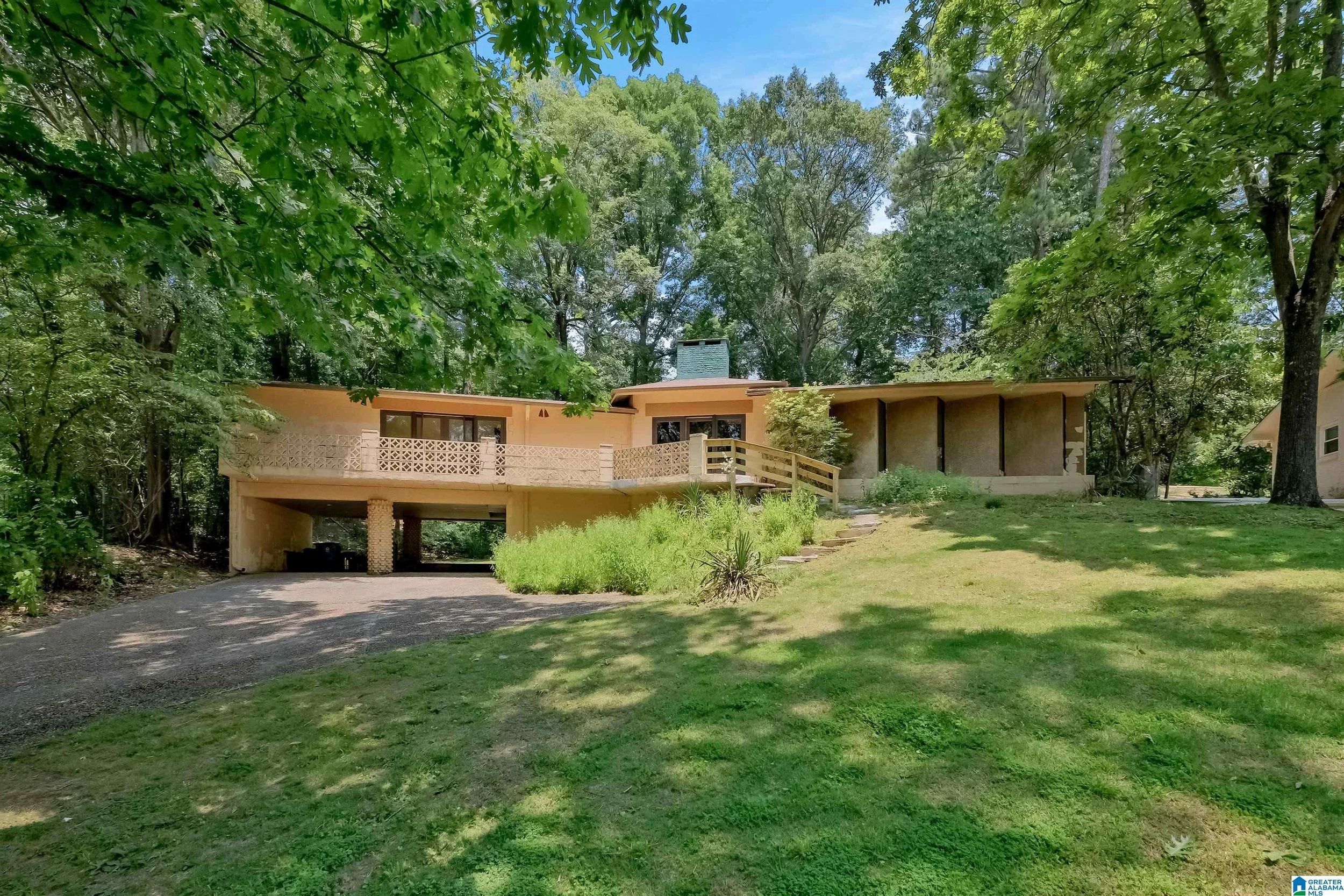 All About the Angles - $399,000