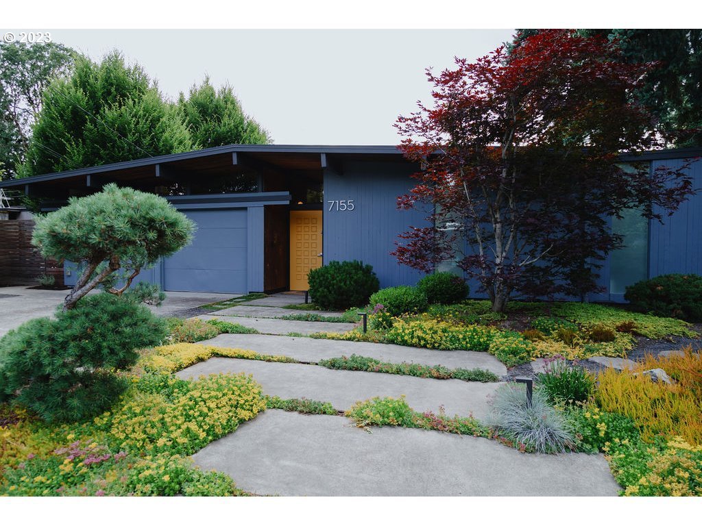 A Rummer in Beaverton, OR - $997,000