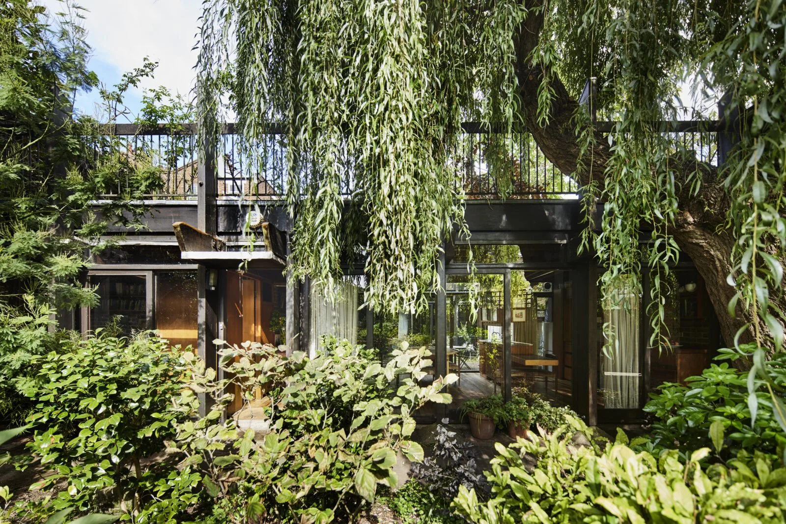 A Philip Pank Design in London - £3,250,000