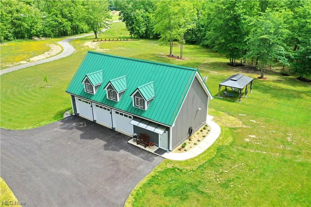 11 Acres in Southington, OH - $225,000