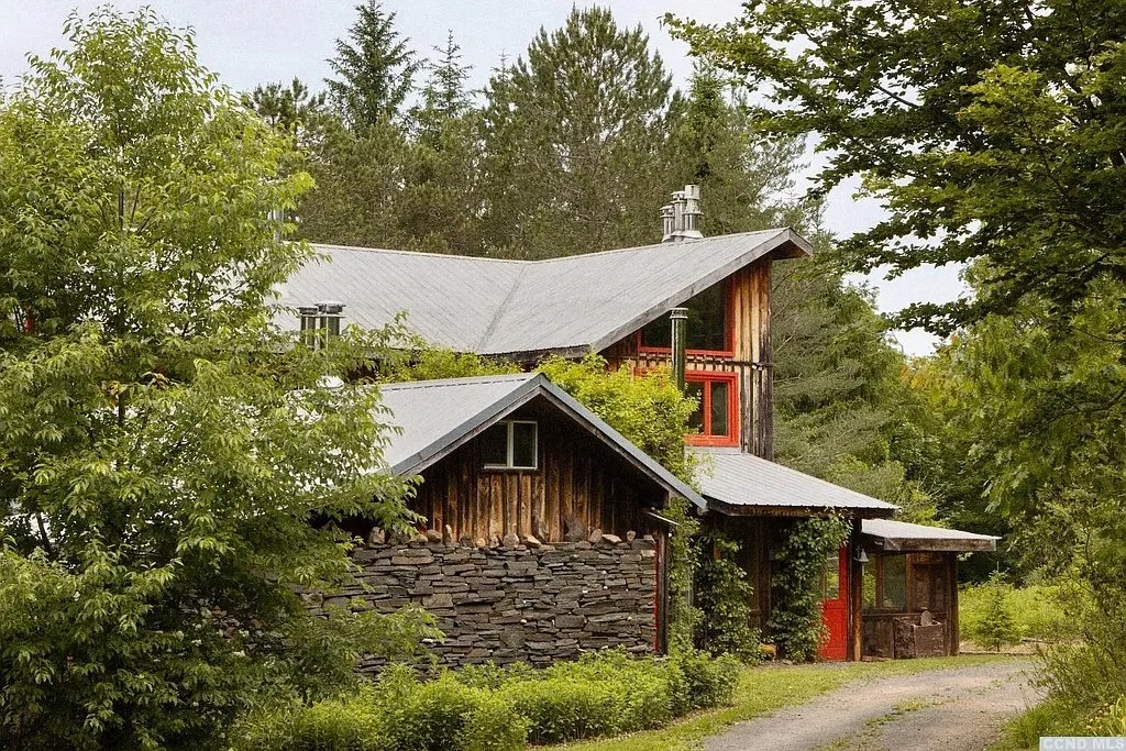 46 Acres in Prattsville, NY - $950,000