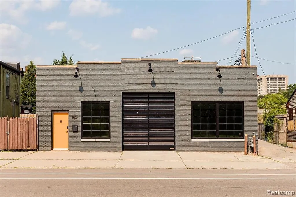 A 1904 Auto Shop in Detroit - $1.2Mil