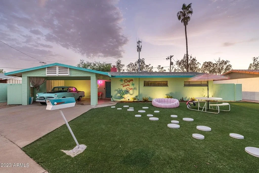 A 1957 G. N. Richards Design in Phoenix - $549,900