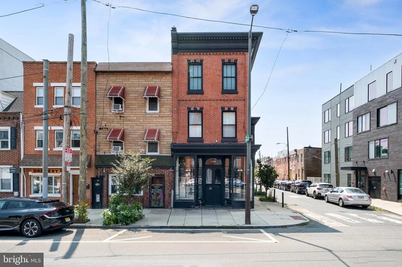 Mixed Use in Philadelphia - $1.3Mil