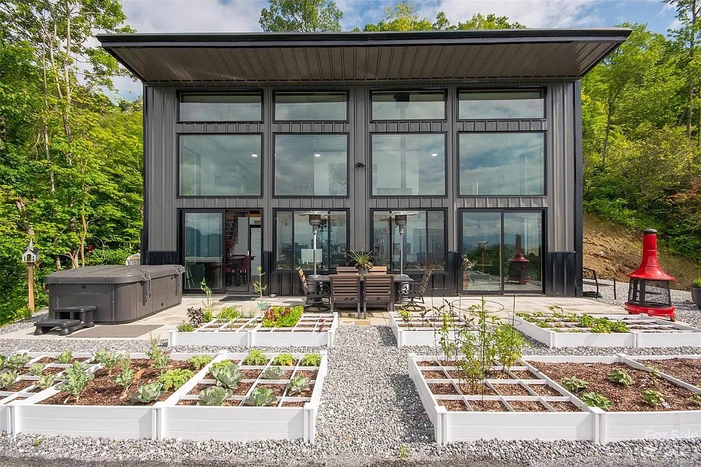 Over 2 Acres in Bryson City, NC - $650,000