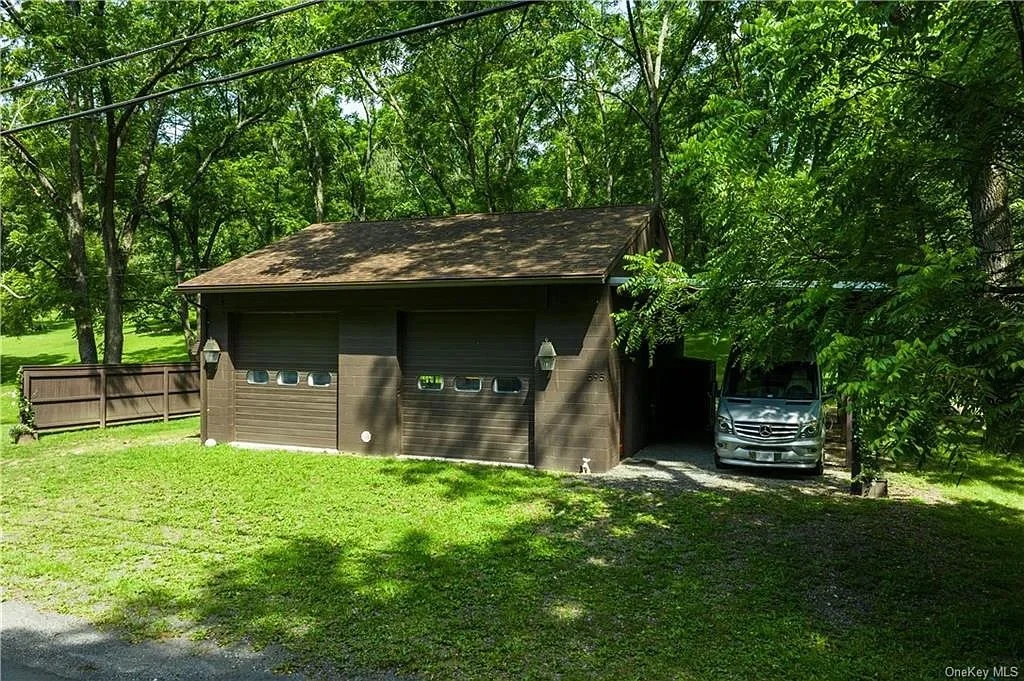 Just Over an Acre in New Paltz, NY - $275,000