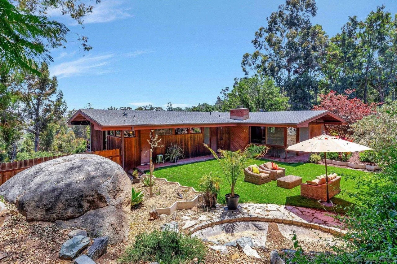 The Wexler Residence by Lloyd Ruocco - $2,150,000