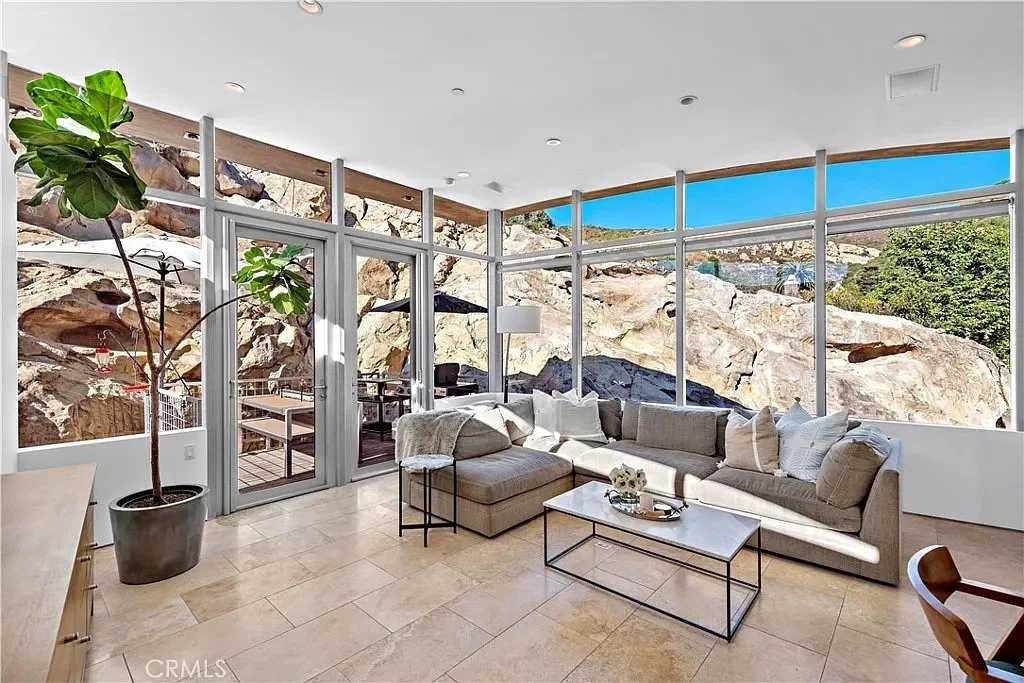 Laguna Beach - $2.4Mil