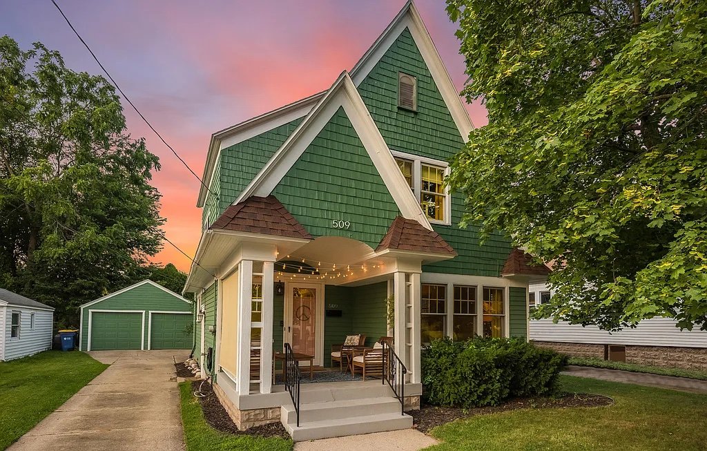 Grand Rapids, MI - $299,900