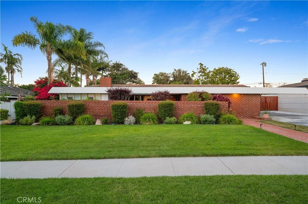 The 1951 Alexander House by  John Lautner - $3.4Mil