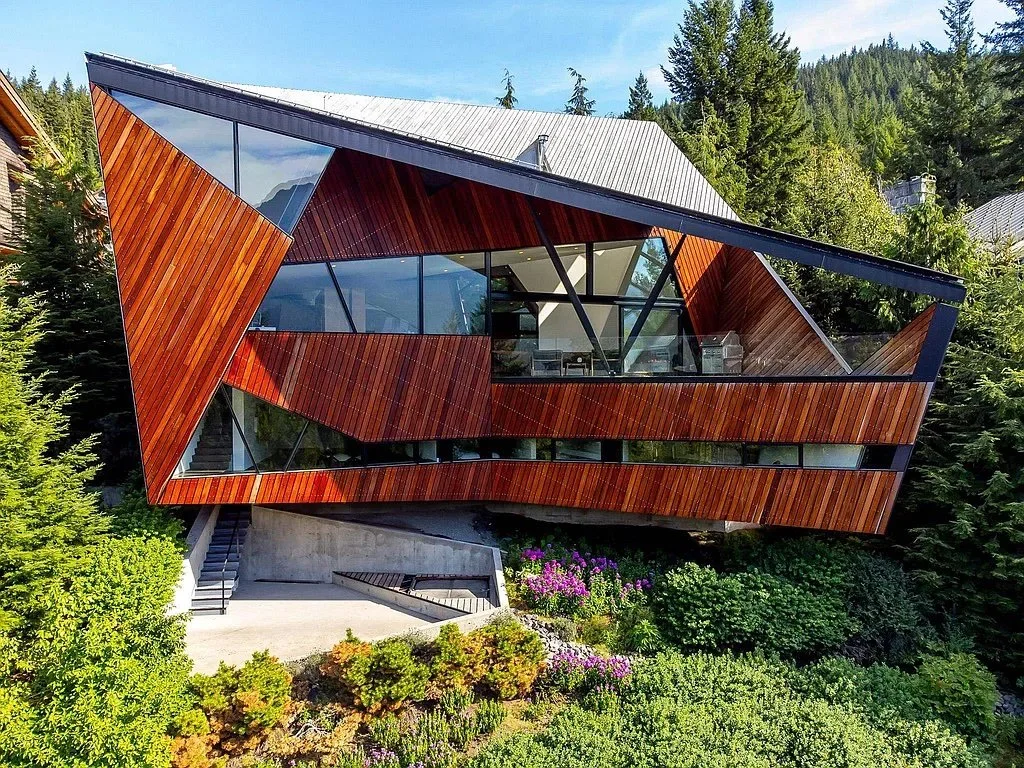 A Patkau Architects Design in Whistler - C$12,500,000