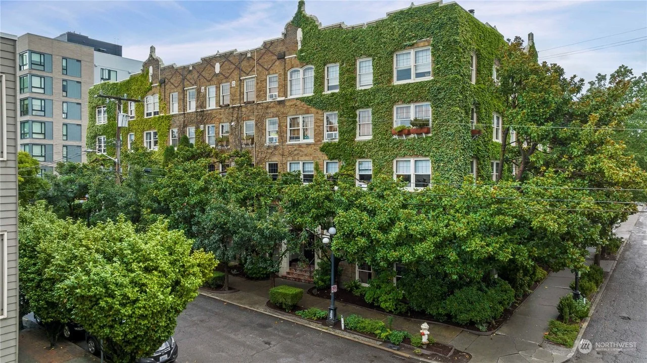 A Condo in Seattle - $440,000
