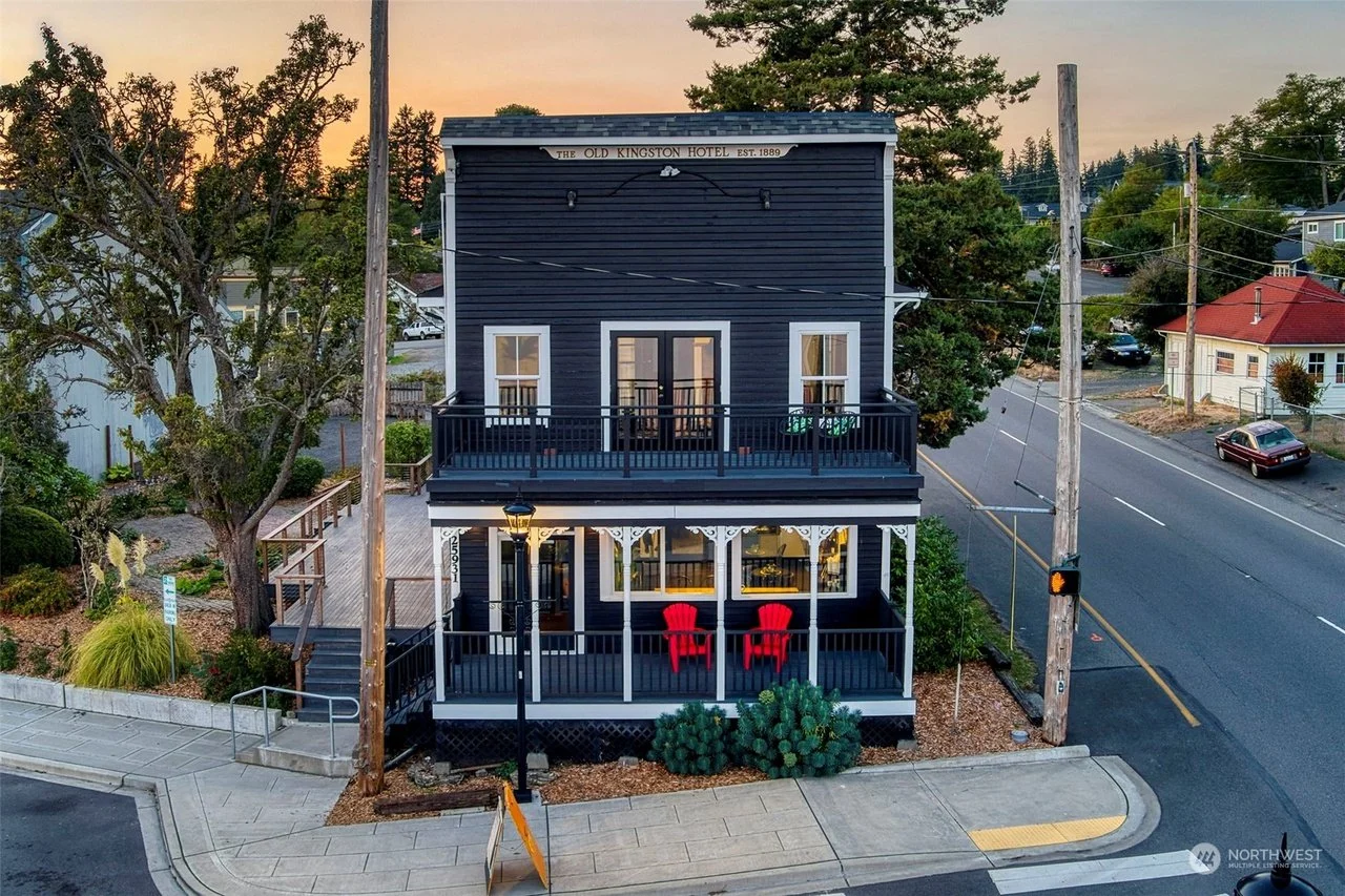 The Old Kingston Hotel - $2.1Mil