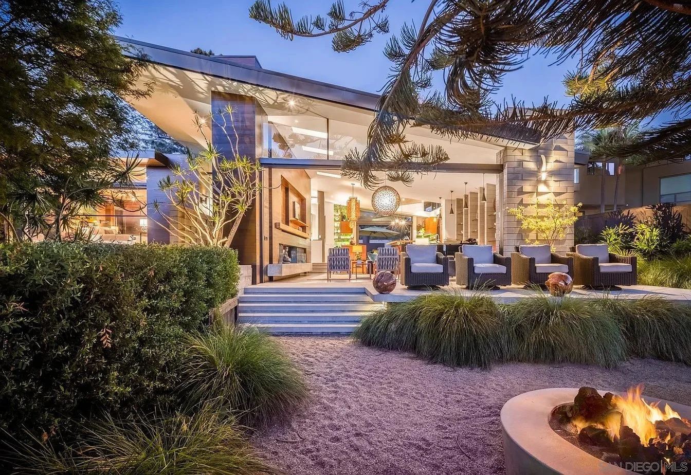 Indoor Outdoor Flow in Solano Beach, CA - $8Mil