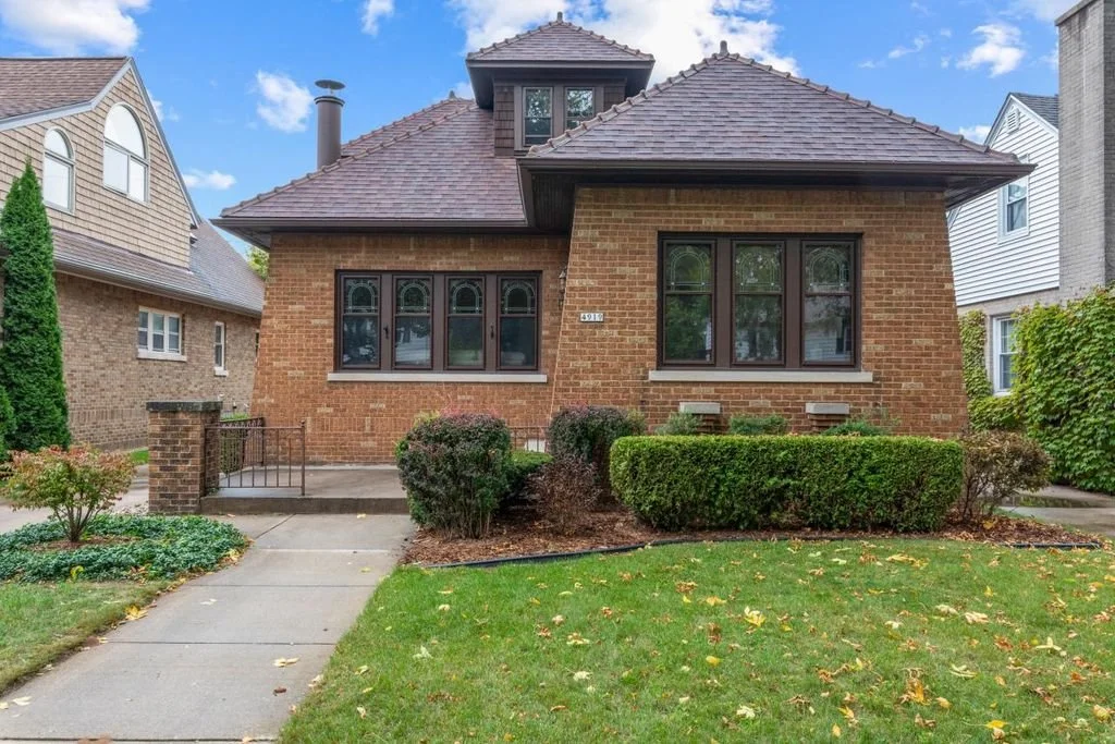 Whitefish Bay, WI - $489,900