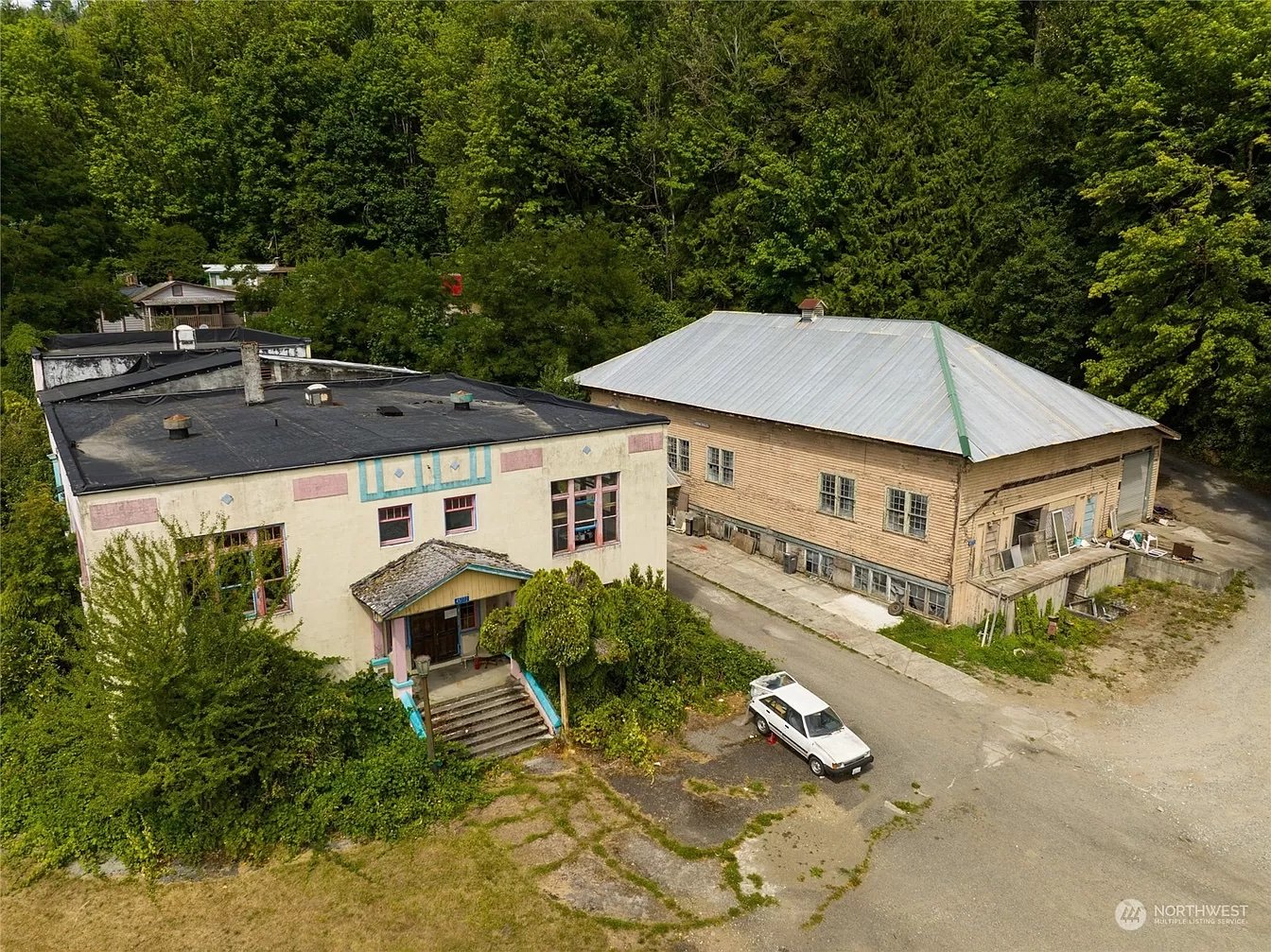 A Former School in Concrete, WA - $475,000