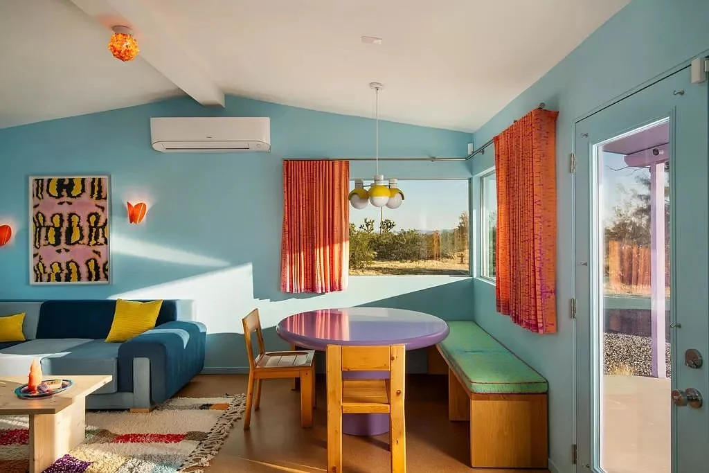 Bold Colors in Yucca Valley, CA - $785,500